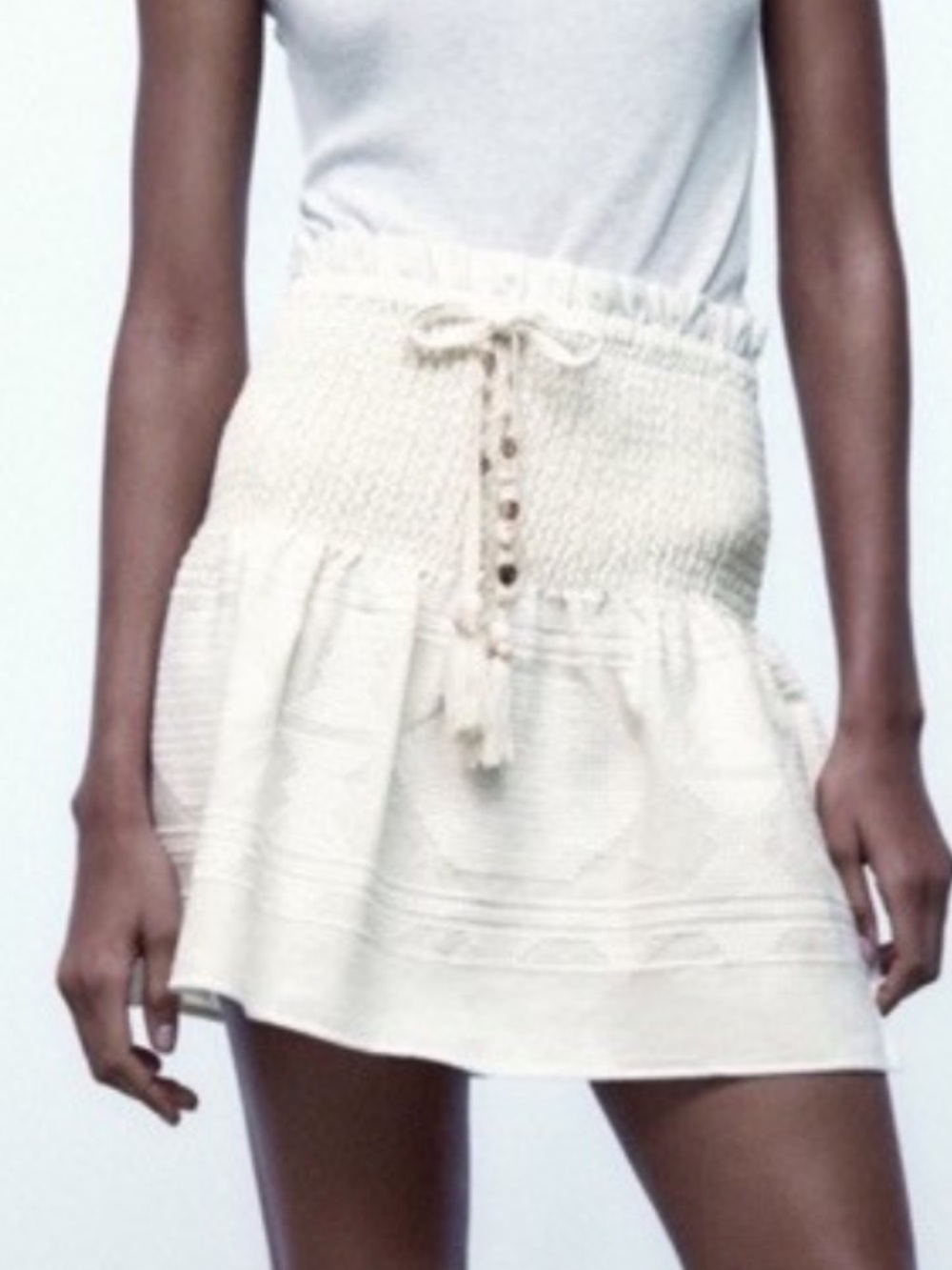 Zara Women's Cream Smocked Waist Mini Skirt